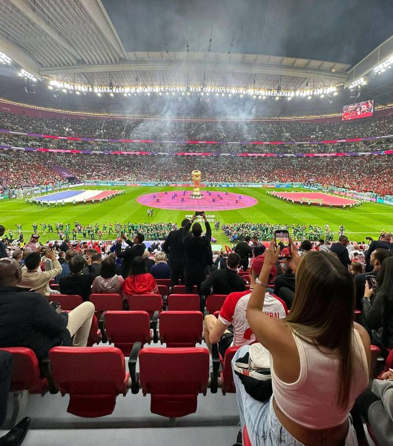 El exdelantero catracho sí estuvo presente en el Al-Bayt Stadium viendo el juego que Francia le ganó (2-0) a Marruecos para clasificar a la final de la Copa del Mundo.