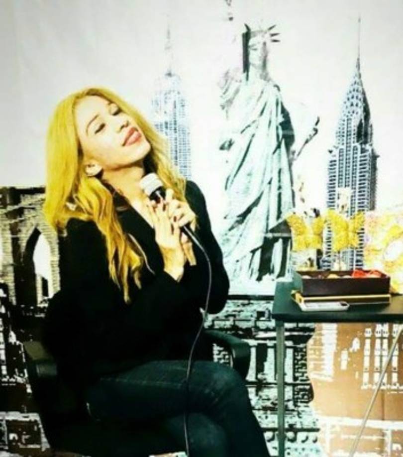 <br/>Santiago Hernández (32 años de edad) Puerto Cortés - (6 de julio)<br/><br/>Santiago Omar Hernández Carbajal era el presentador de la revista semanal La Galaxia de Santi y un día antes recibió una llamada en la que lo amenazaron de muerte. <br/><br/>Fue atacado a balazos en el barrio Buenos Aires, de Puerto Cortés, pero por la gravedad de las heridas fue trasladado al hospital Mario Catarino Rivas, de San Pedro Sula, donde murió.