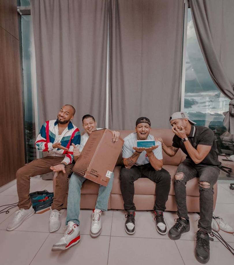 Los cuatro jóvenes en el podcast reflexionaron sobre la situación política que atraviesa el país y dijeron que aman Honduras y cuando sea necesario darán voz por el bien del país.