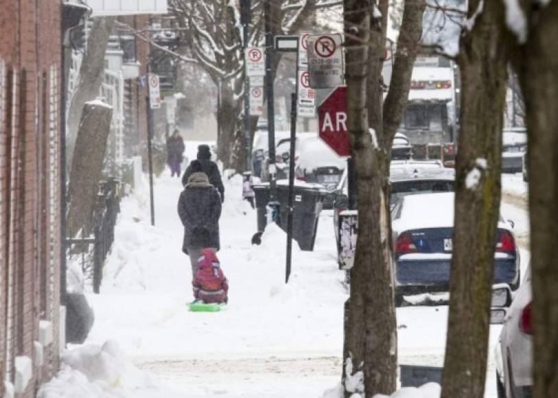 'La gente expuesta al frío extremo puede congelarse en cuestión de minutos', advirtió el Servicio Meteorológico Nacional (NWS, por sus siglas en inglés).