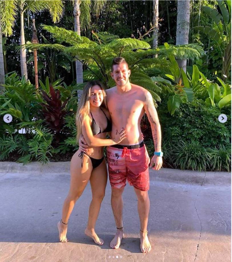 Andrés Felipe Salazar tiene una motivación extra en cada partido, su esposa Katherine González, quien vive con él aquí en Honduras.