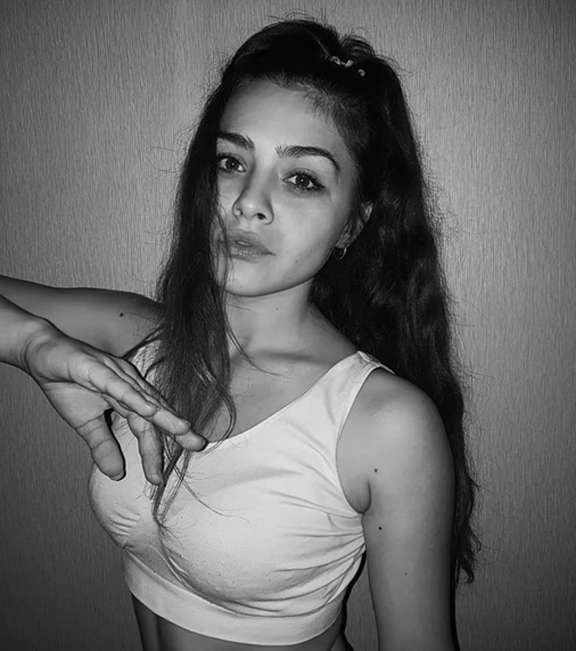 Joven embarazada muere tras enredarse su cabello en una máquina durante una entrevista de trabajo