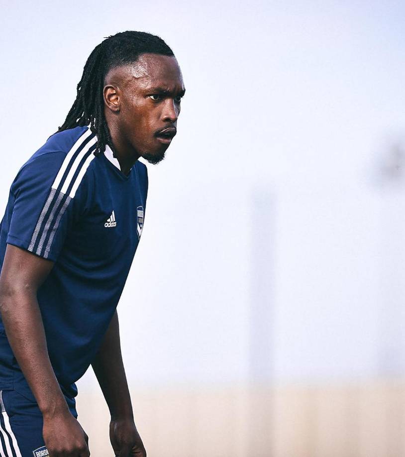 Un nuevo club se suma al interés por Alberth Elis. En las últimas horas se conoció que el Rayo Vallecano de España se habría interesado en fichar a “La Panterita”. Cabe señalar que es un hecho que el Girondins de Burdeos descenderá en Francia y el catracho no continuará en la próxima campaña en el equipo francés.