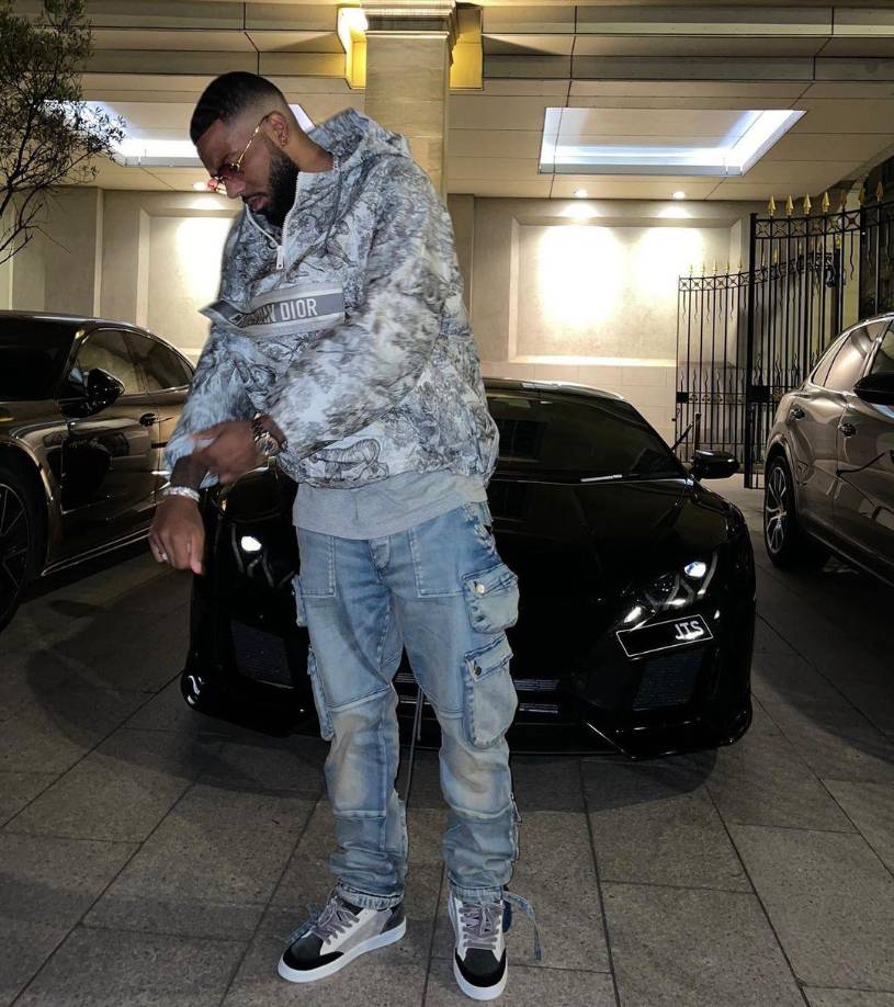 Jerome Sinclair pasó de jugar en el Liverpool a vender pollo frito en Inglaterra.