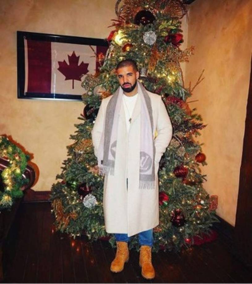 Drake también compartió su árbol.
