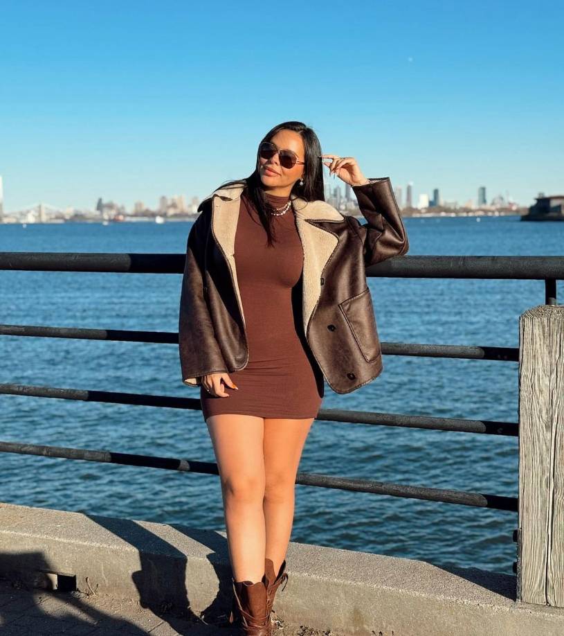 Cabe mencionar que, Ana Alvarado y su equipo de El Lengüetazo instalarán en Tela, Atlántida un reality show con creadores de contenido hondureño esste 25 de noviembre.