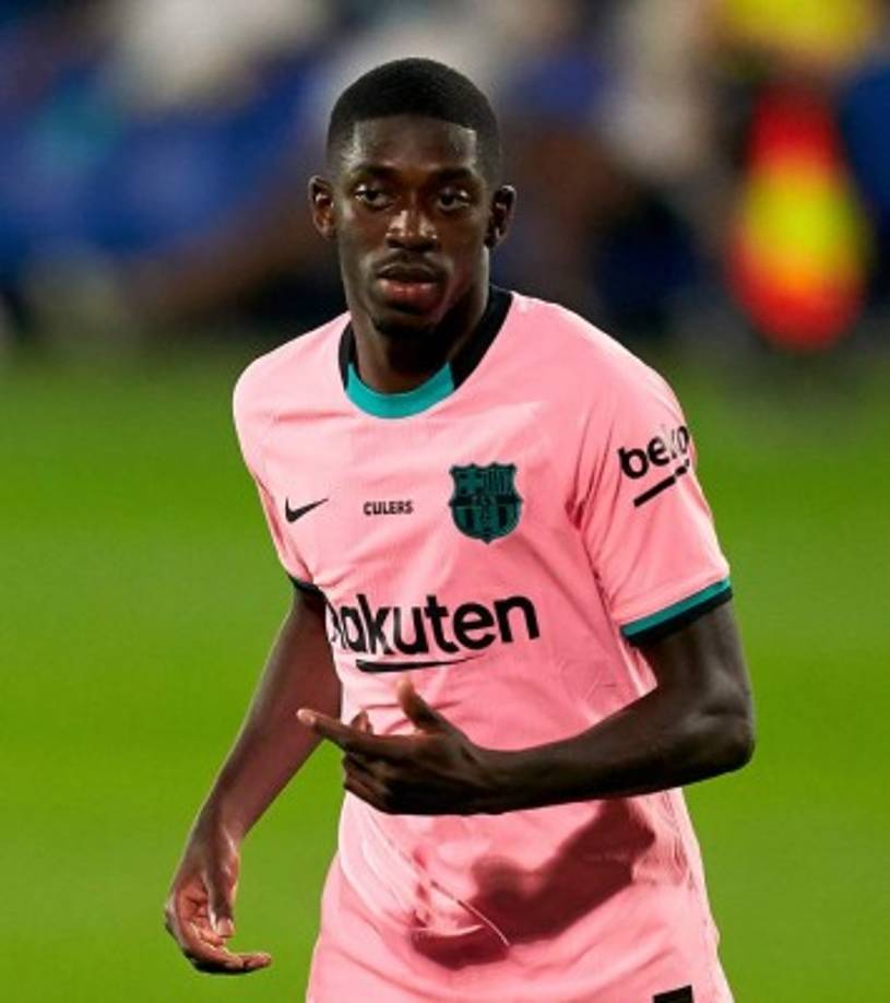 Según asegura Daily Record, el Manchester United y el Barcelona han tenido un primer contacto por Ousmane Dembelé. Mientras que el club inglés planteó una cesión, el Barça solo aceptaría un traspaso que ronda los 100 millones de euros, por lo que por el momento la operación está en pausa.