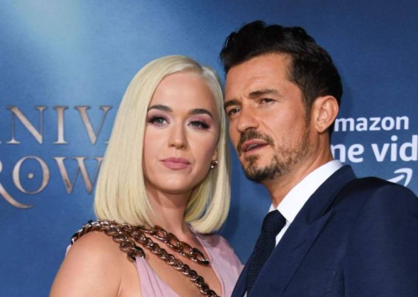 Katy Perry y Orlando Bloom <br/>Hace casi un año, el también actor Orlando Bloom y la cantante Katy Perry daban la bienvenida a su primer descendiente juntos, Daisy Dove Bloom Hudson, la primera hija de ella y el segundo para él.