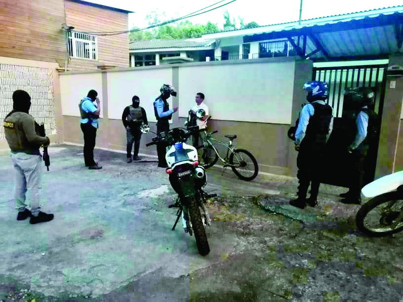 Intensifican operativos en puntos de buses y taxis en combate a la extorsión