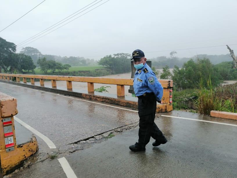 “Necesitamos cerrar el paso por la CA-4 ante el posible colapso”