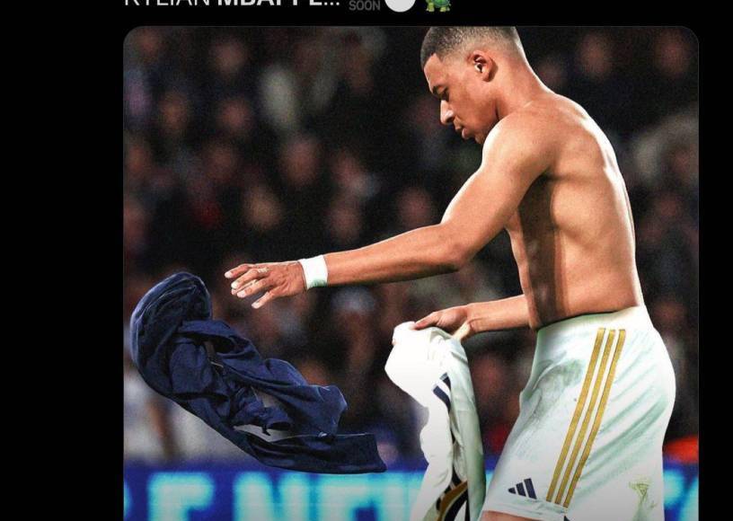 Madrid Total, página fan del equipo blanco, publicó una imagen en la que el francés sale desechando la camisa del PSG y tomando una del Madrid.