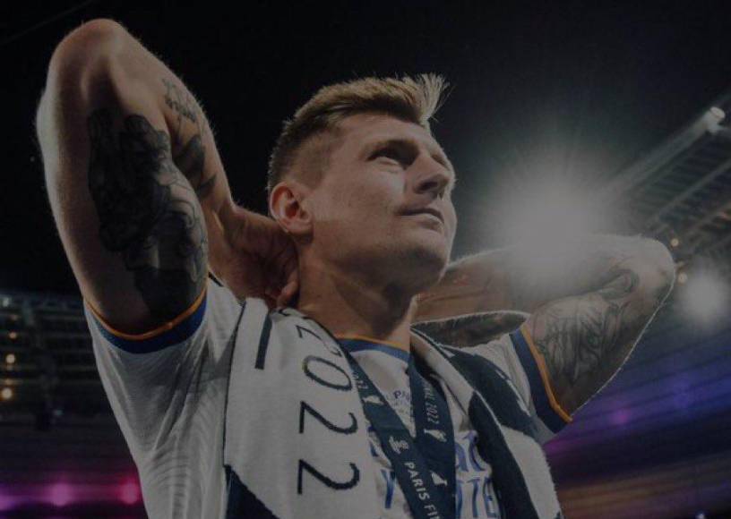 Jude Bellingham está roto, solo jugó una temporada con el alemán.