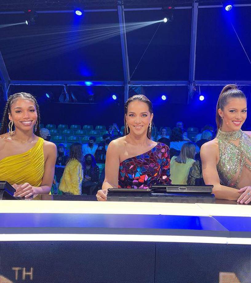 Sus seguidores comentaron sobre lo hermosa y elegante que se veía durante los eventos del Miss Universo 2021.