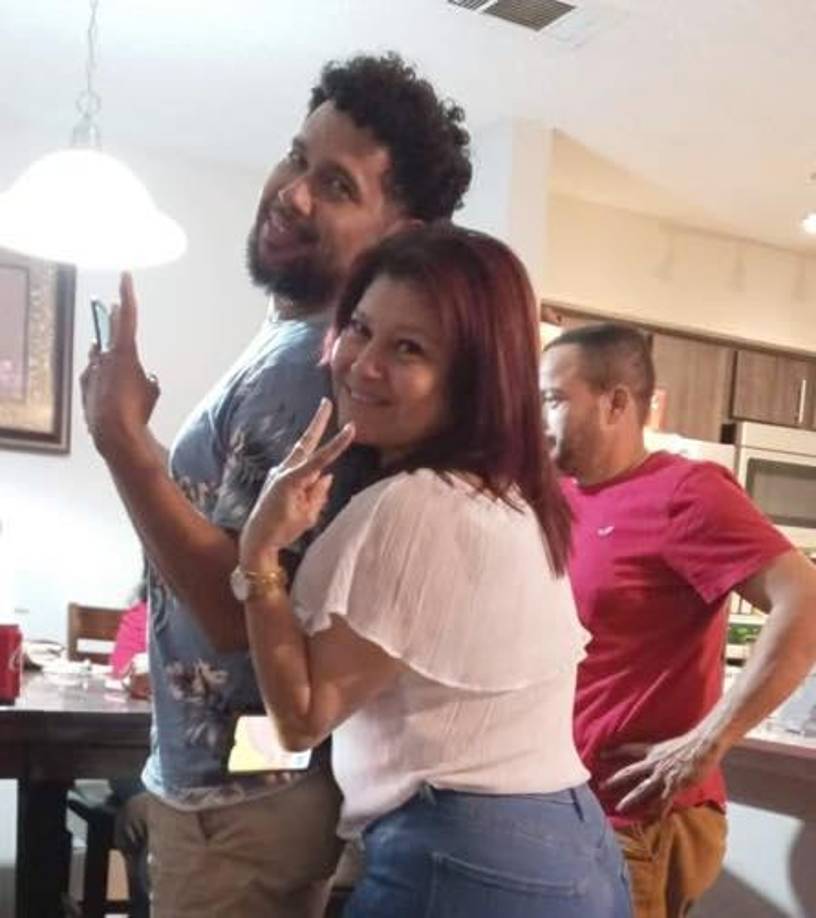 ”Era una mujer que trabajaba duro, lo hacía por ellos. No le pidió dinero jamás al papá de ellos”, dijo orgulloso Olvin Ochoa Leiva (Foto), hermano de la infortunada hondureña.