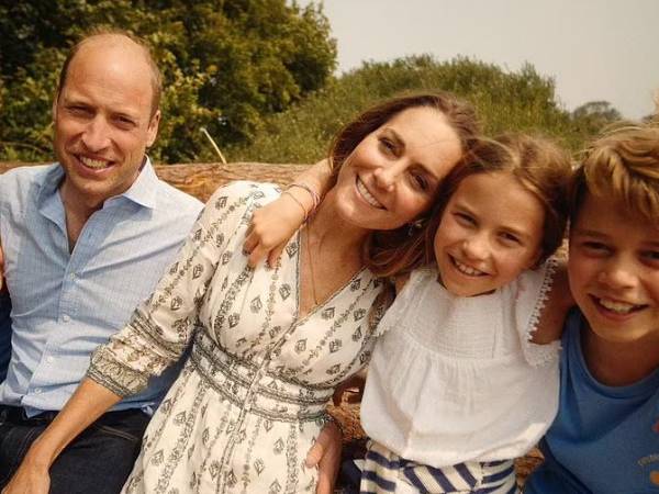 La princesa de Gales junto a su esposo, William, y sus hijos George, Charlotte y Louis.
