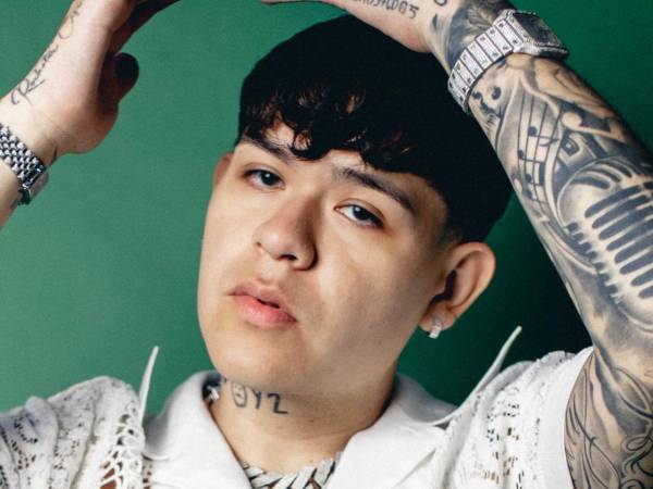 Antonio Herrera Pérez, más conocido como Junior H, es un cantante y compositor mexicano.​ Con tan solo 24 años ya es una figura reconocida en el género de los corridos y la música regional mexicana.