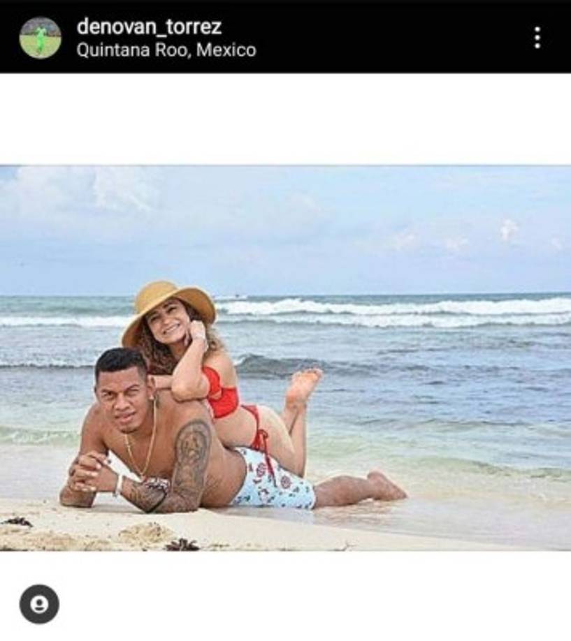 Además de estar en México, Denovan Torres junto a su novia también se trasladaron por unos días a Roatán.