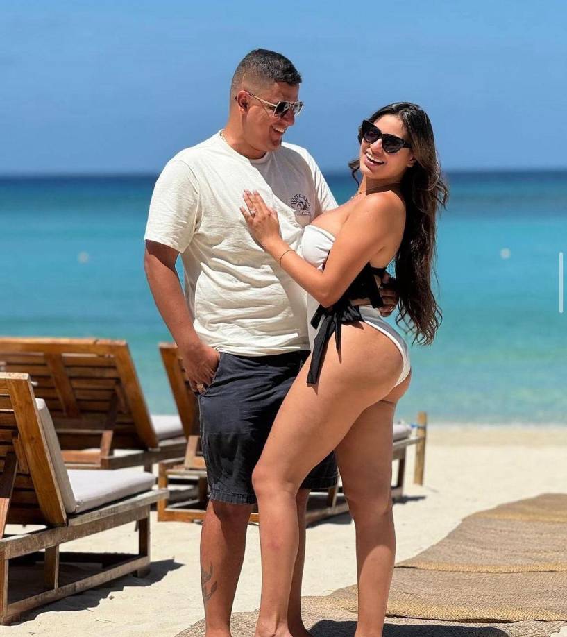 Ante la situación, la guapa Alejandra Rubio salió en defensa de su prometido.