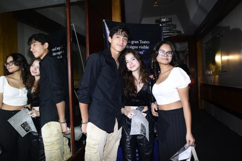 Pietro Rastelli, Danna Ferrari y Ariana Mejía