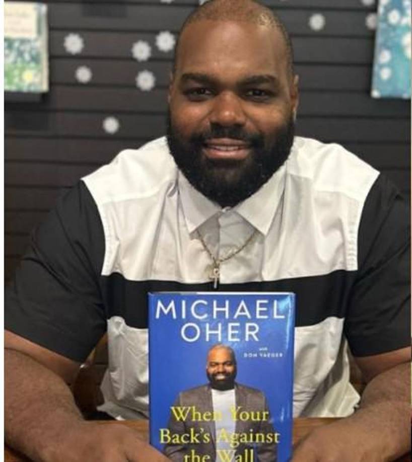 El exjugador de la NFL, Michael Oher (quien inspiró la película) , asegura que los Tuohy nunca lo adoptaron y lo persuadieron para que a los 18 años fueran sus tutores