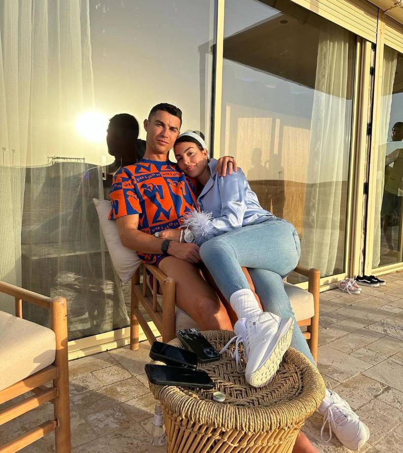 Al día de hoy, la relación de Georgina Rodríguez y Cristiano Ronaldo se ha mantenido por 9 años. La pareja se conoció en 2016.