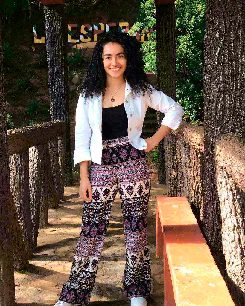 Daniela Quiñónez, premio a la excelencia académica