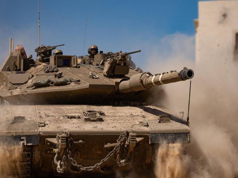 Tropas israelíes realizan nuevas incursiones en Gaza bajo la operación carros de Gedeón.