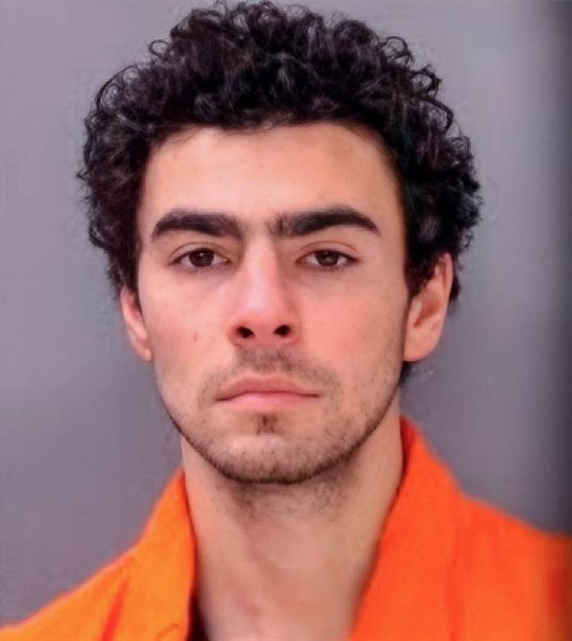 Luigi Mangione, de 26 años, fue arrestado el pasado lunes tras ser avistado en un McDonald’s en Altoona, Pensilvania, estado donde todavía permanece en la prisión de máxima seguridad de la Institución Correccional Estatal (SCI), a la espera de una posible extradición a Nueva York, a la que se prevé que el sospechoso se oponga.