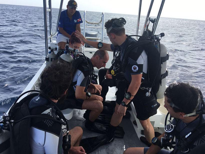 Universidad de Córdoba de España y UTH unen fuerzas en proyecto de buceo científico