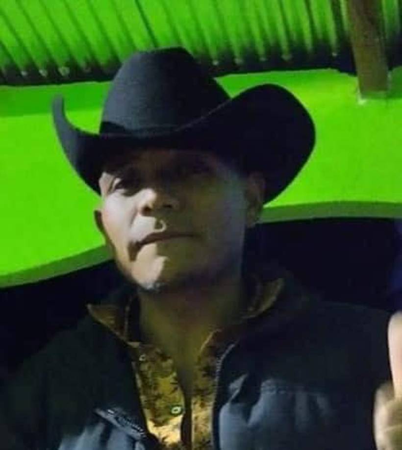 Sin embargo, su cadáver fue hallado en una calle de tierra. 