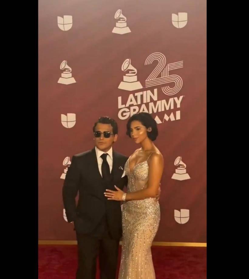 Durante la entrega de los premios Grammy, los tortolitos aprovecharon la ocasión para expresar su amor. Ángela y Nodal gritan su amor a los cuatro vientos a pesar de las críticas de los internautas.