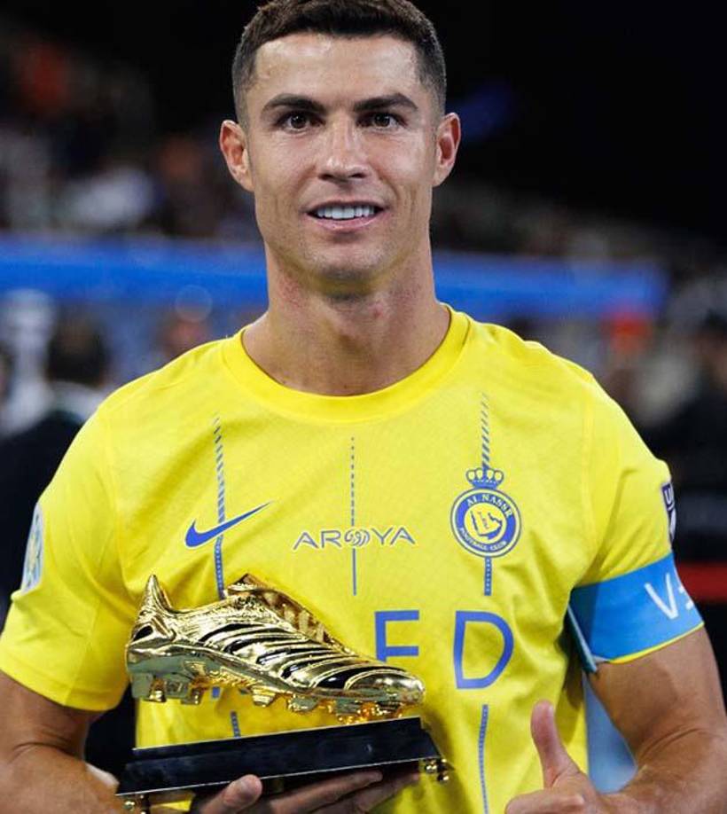 CR7 también ganó la Bota de Oro de la competición árabe. 