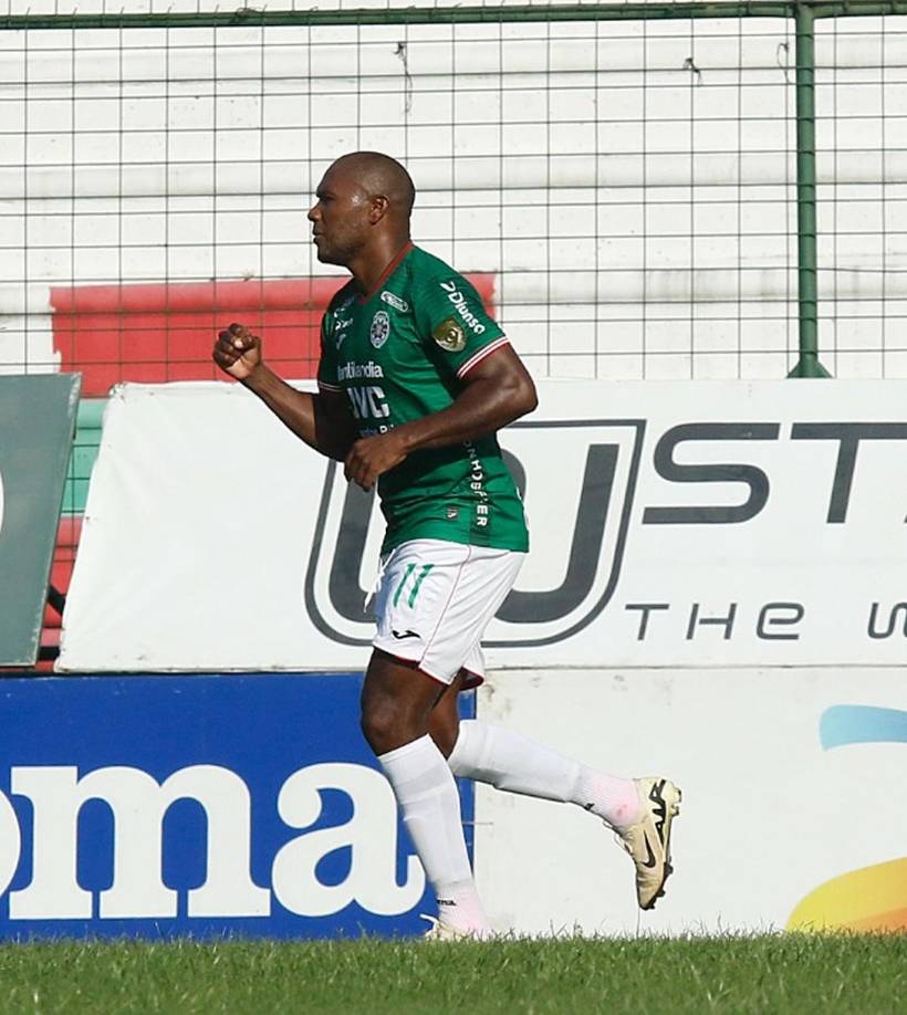 Juan Anangonó llegó a dos goles en el Torneo Apertura 2024 con la camiseta del Marathón.