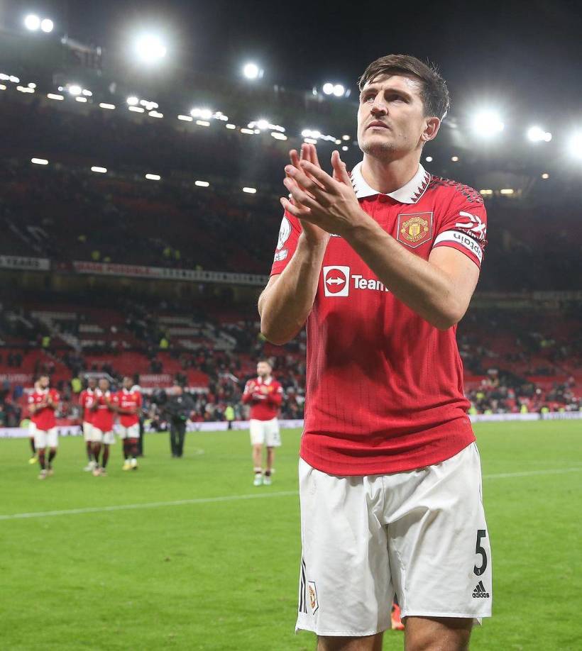 Según Fabrizio Romano, Harry Maguire no será vendido por el Manchester United por lo que el defensor inglés seguirá en el equipo.