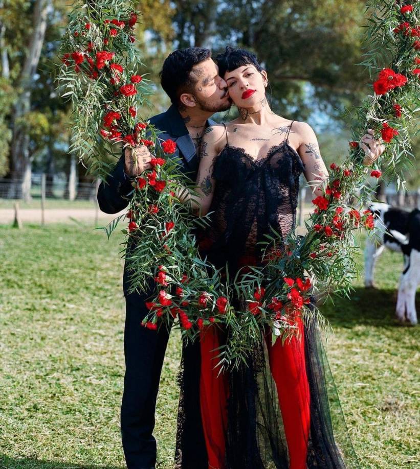 El cantante Christian Nodal, revelo en una entrevista para Vogue México. Algunos de los planes a corto plazo, “Como padre, quiero estar presente en los momentos más significativos de la vida de mi bebé”.