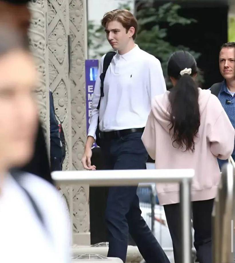 Desde que nació Barron creció en un enorme penthaouse en la Trump Tower en Nueva York.