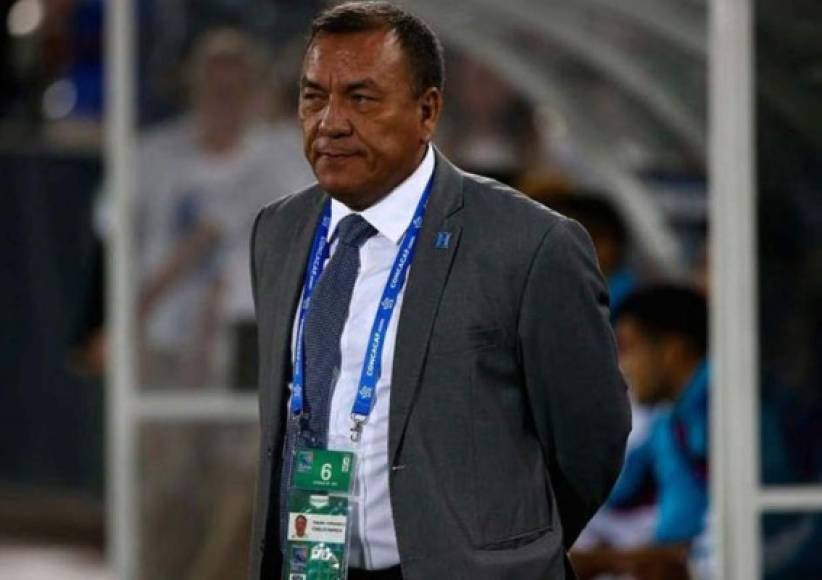 Carlos Tábora: El entrenador podría ser uno de los que tome las riendas de la Selección de Honduras. En su carrera destaca haber estado en selecciones menores; además de estar al frente de clubes como Platense y Parrillas One.