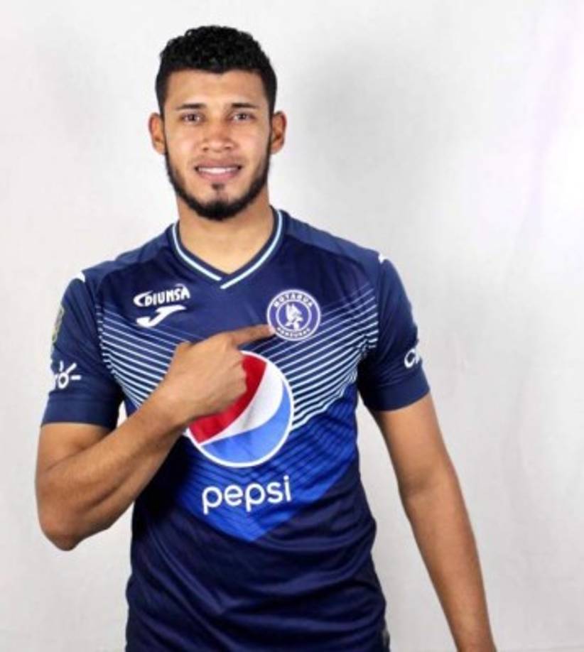Marcelo Pereira: Defensa del Motagua, seleccionado en el 11 ideal del Clausura 2021.