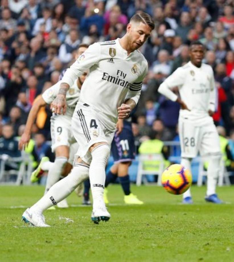 Con esta Panenka, Sergio Ramos marcó el penal para el 2-0 del Real Madrid contra Valladolid. Foto RealMadrid.com