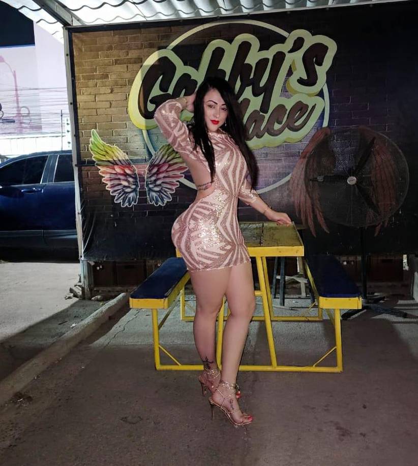 La modelo y microempresaria agregó: “Estoy bastante delicada, pero estoy en las manos de Dios, ya no se puede trabajar honradamente en este país”.