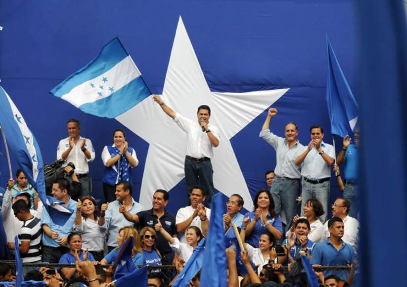 En Honduras, donde Juan Orlando Hernández fue una de las máximas figuras de la historia contemporánea del Partido Nacional, el eco de apoyo a favor del exmandatario es escaso. En las filas de esa entidad manifiestan que el objetivo es la renovación. Son pocos los líderes nacionalistas que aparecen públicamente apoyando a Juan Orlando Hernández. 