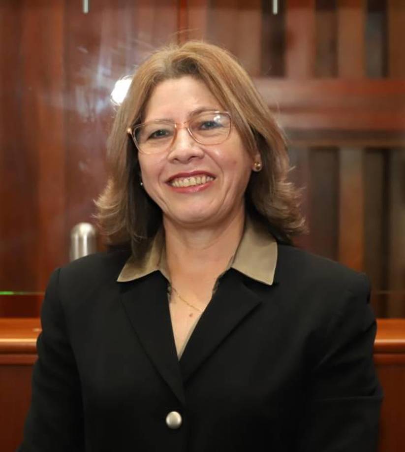 Odalis Aleyda Najera Medina (Partido Liberal) tiene 59 años y es de Olancho.