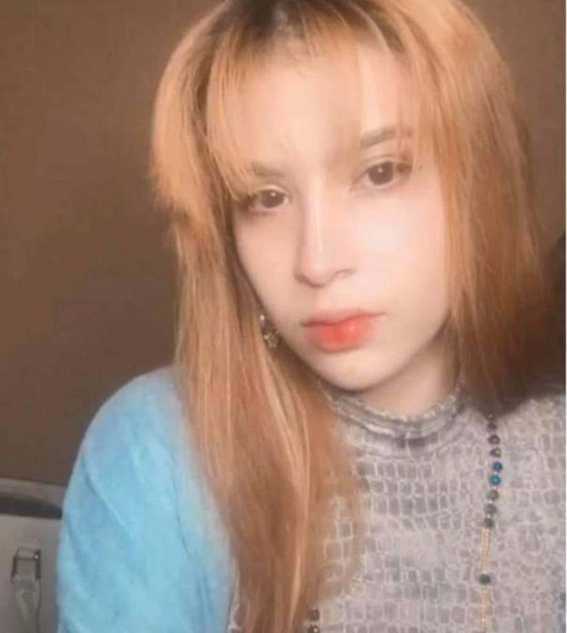 Por otro lado, la Policía confirmó que cuando ella tenía 16 años, fue detenida junto con dos personas más en San Pedro Sula. Eso ocurrió el 24 de abril de 2020. Le encontraron en su cartera varias bolsitas de supuesta marihuana, pero, como era menor de edad, no fue procesada.