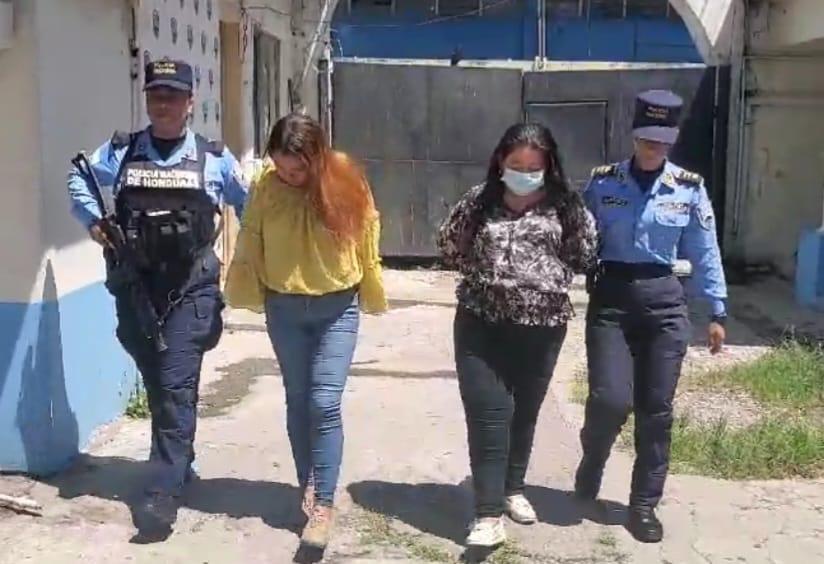 Caen supuestas clonadoras de tarjetas de crédito en SPS