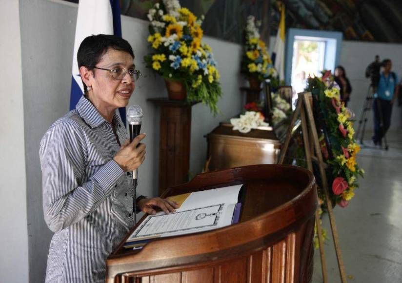 Cabe mencionar que, Rutilia Calderón además se desempeñó como docente de la Unah y fue una reconocida académica.