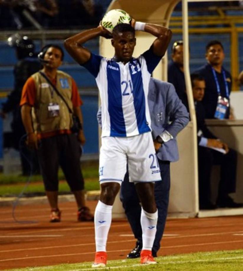 Brayan Beckeles: Titular indiscutible en el esquema de Pinto y es un fijo para el repechaje.