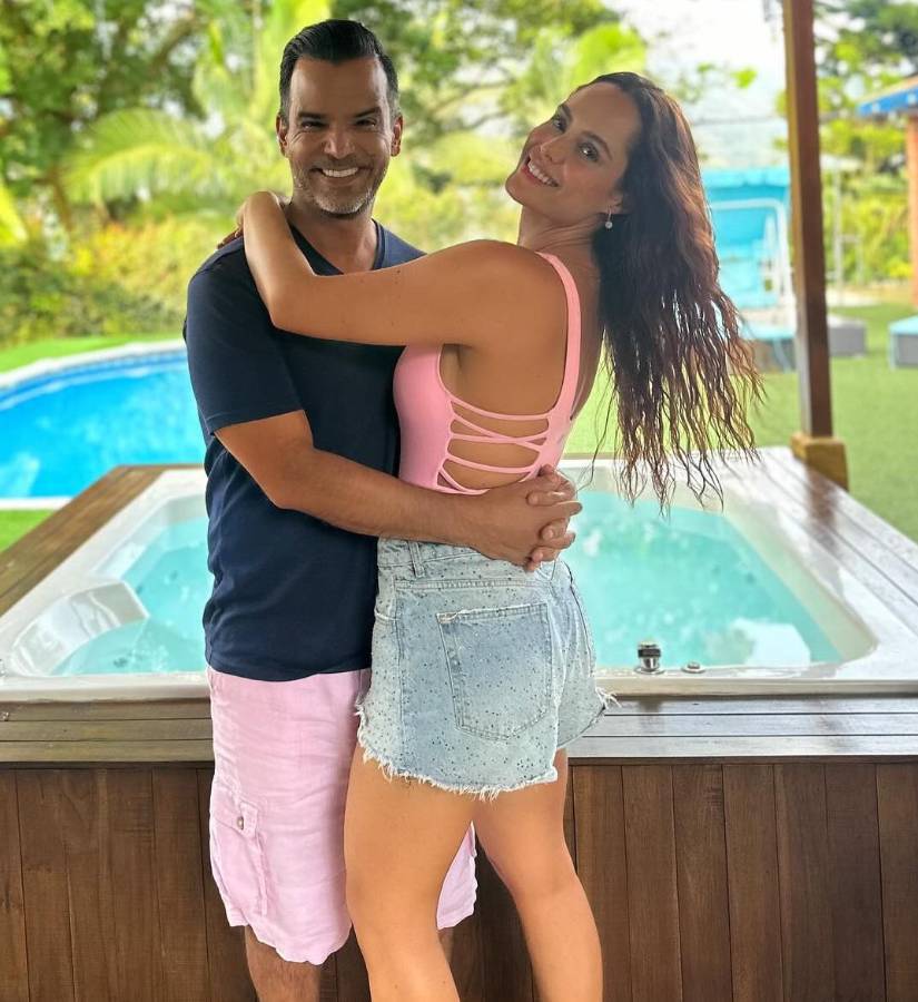 Los actores Jorge Cárdenas y Ana Lucía Domínguez el día que se dieron cuenta de su embarazo.