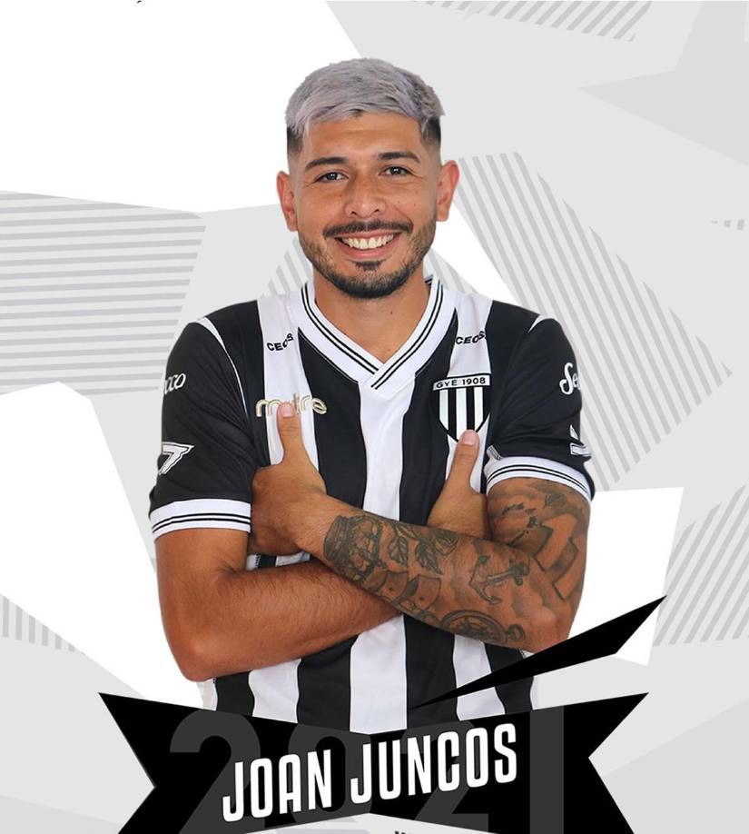 Uno de los jugadores que Marathón sigue es el delantero argentino Joan Juncos, quin milita en el Gimnasia de Mendoza de la Segunda División de su país.