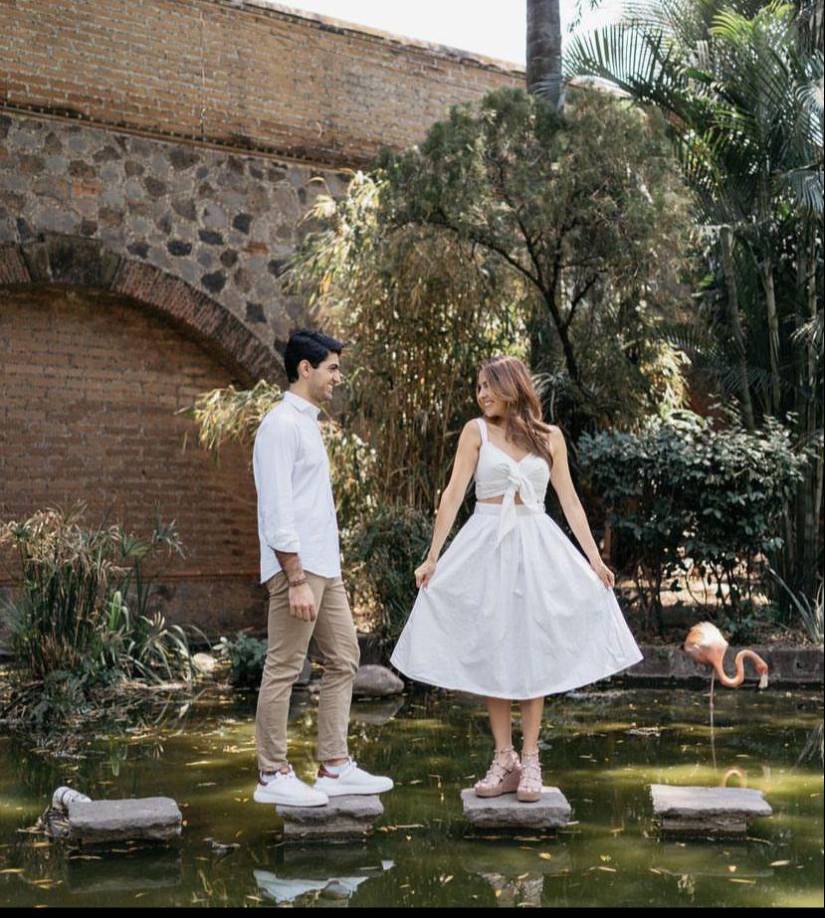 Fue en agosto de 2022 cuando la presentadora de Noticias Univision publicó en Instagram la primera foto con su novio, oficializando así el romance.