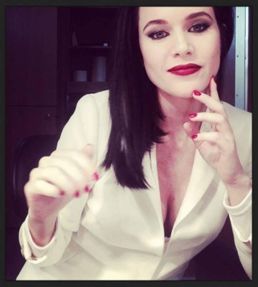 Anna ademite que desde que era pequeña conoció al intérprete de” La Incondicional”, pues en Italia todo mundo cantaba “Noi Ragazzi di Oggi” (“Los Muchachos de Hoy”), tema con el que Luismi participó en el Festival de San Remo.